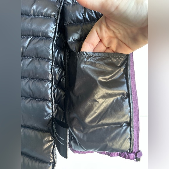 Bernardo Packable Goose Down Vest Small Purple Plum Quilted Zip Front Pockets - Picture 5 of 8